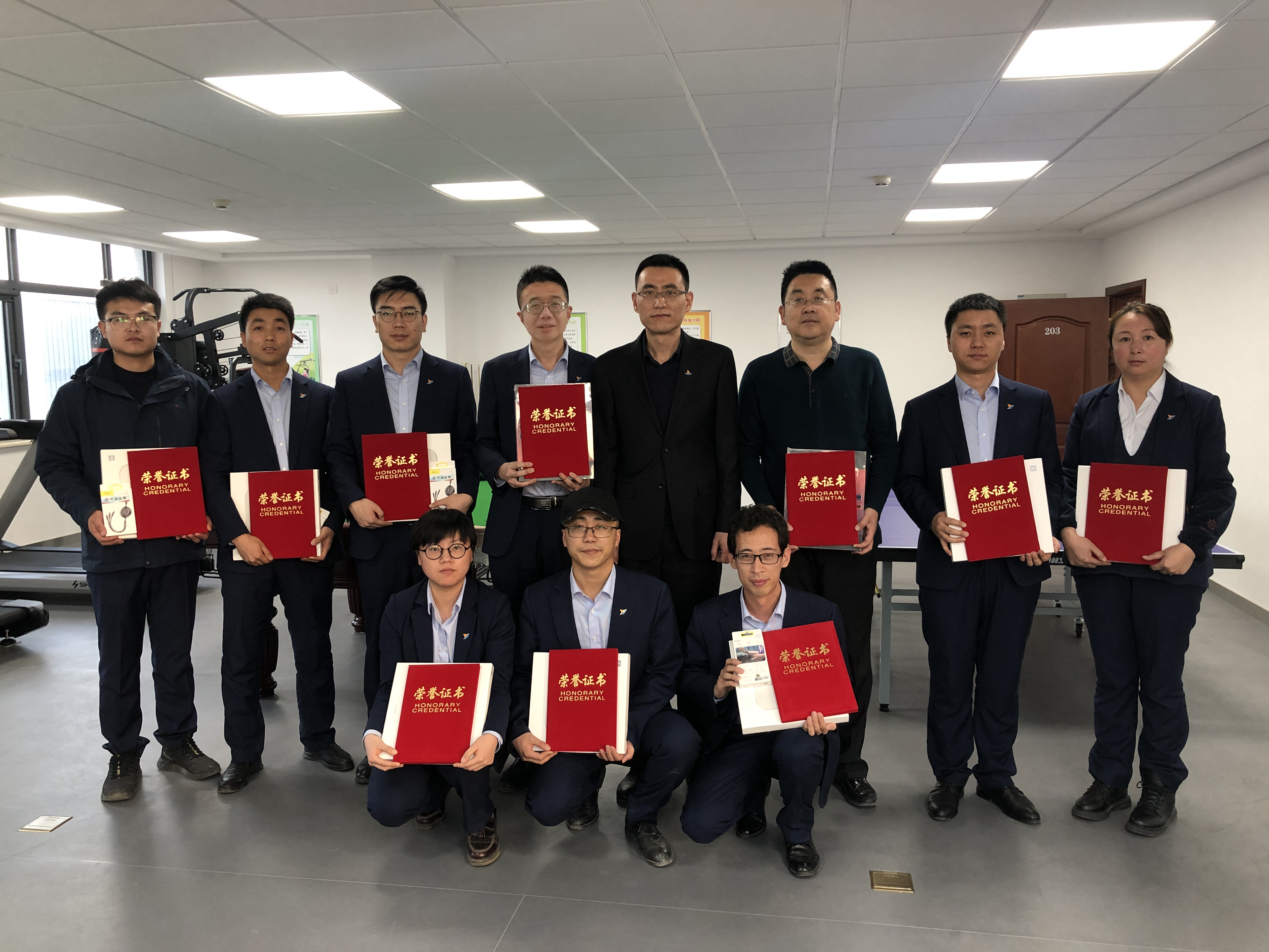 泓源公司舉辦“慶元旦、迎新春”職工乒乓球臺(tái)球比賽(圖8)